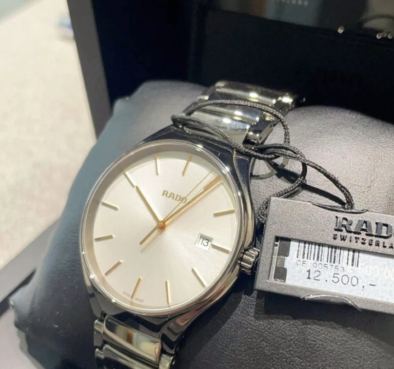 Rado True R27239102 hvid som ny med æske normal DKK 12500-