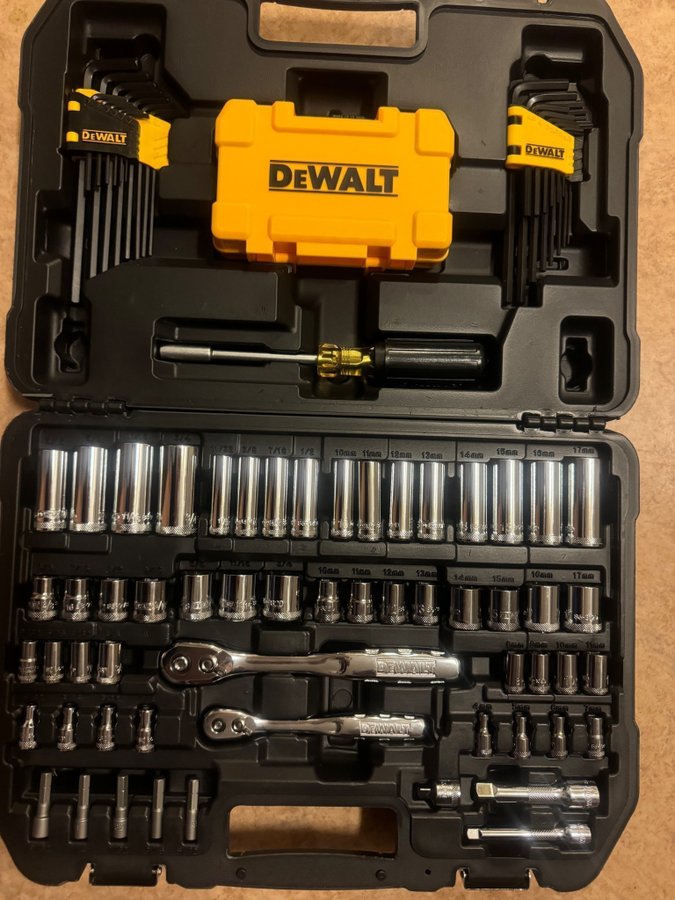 DEWALT 108-dels mekanikerverktygssats