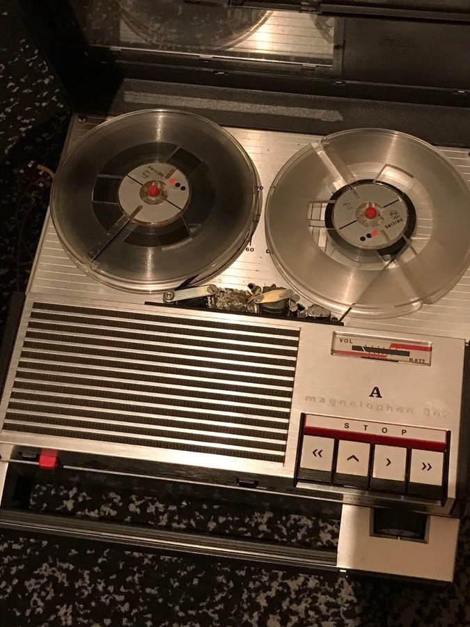 Telefunken Magnetophon 302 RARITET med batteri och strömadapter