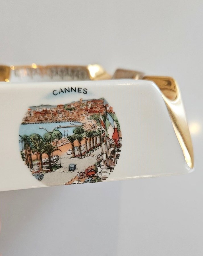 Lyxigt franskt askfat Rivieran Nice Monaco Cannes Antibes Veritable Porcelaine