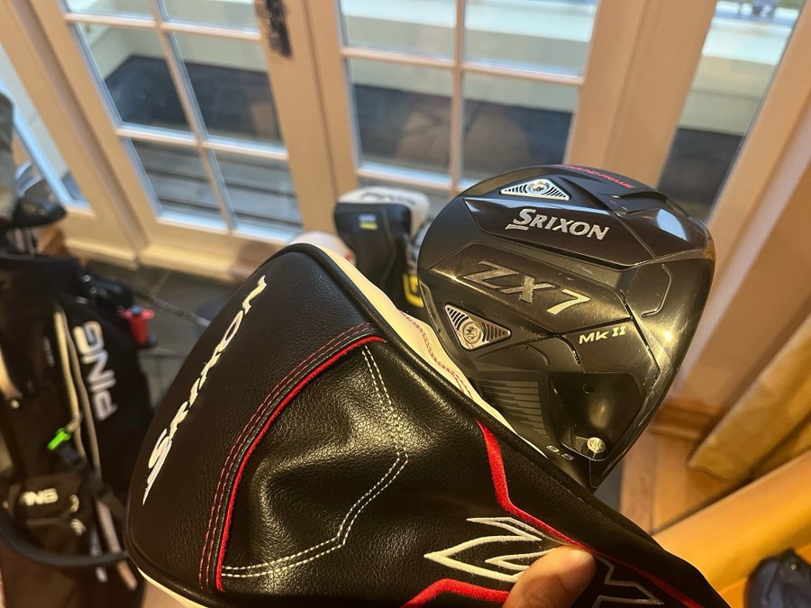 Ny Srixon ZX7 MK II Driver med Graphite Design Tour AD HD Stiff-skaft