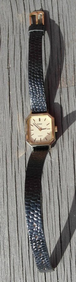 Vintage Pulsar Quartz armbandsur dam; i behov av service