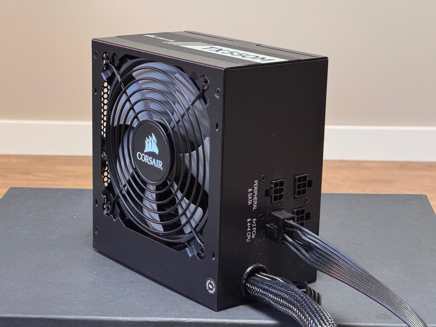 Corsair TX550M 550W Nätaggregat