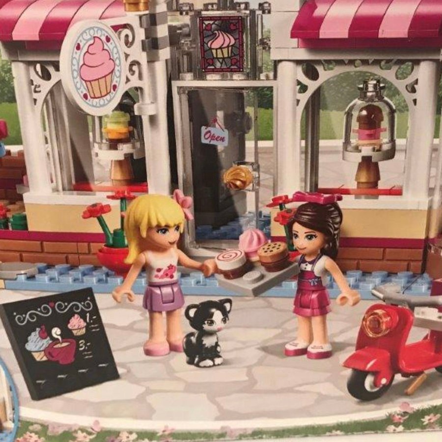 Lego Friends  41119 Heartlakes cupcakecafé