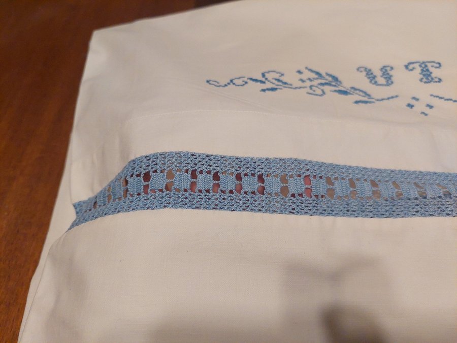 Retro vintage monogram Överlakan lakan broderi UT blå linne spets