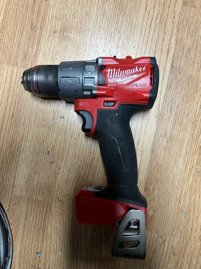 Milwaukee M18 FUEL 18V m18 skruvdragare