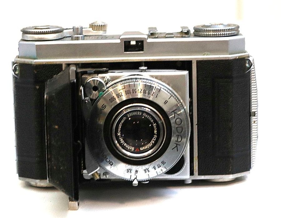 Analog kamera Kodak Retina Ia, Type 015, med objektiv Xenar f:3.5 /50 mm.