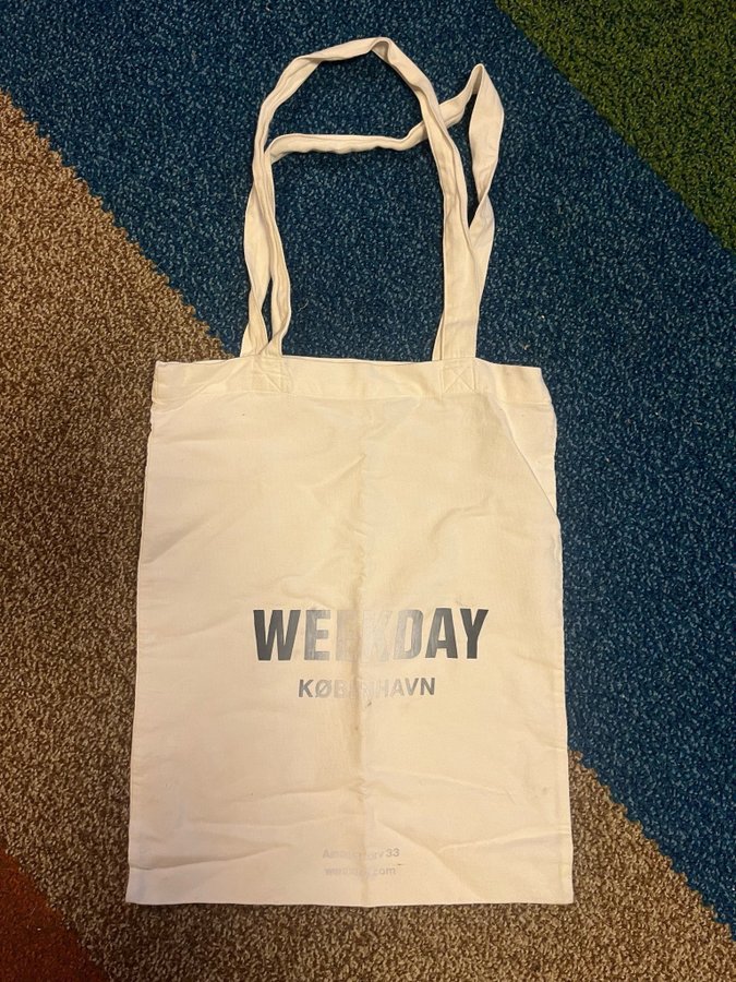 Skräddarsydd WEEKDAY København Tote bag