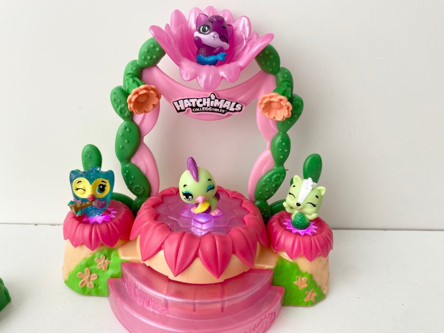 Hatchimals Collectibles - Lekset med figurer och scen