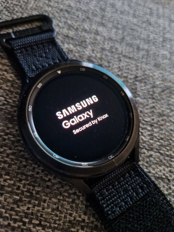 Samsung Galaxy Watch4 Classic LTE