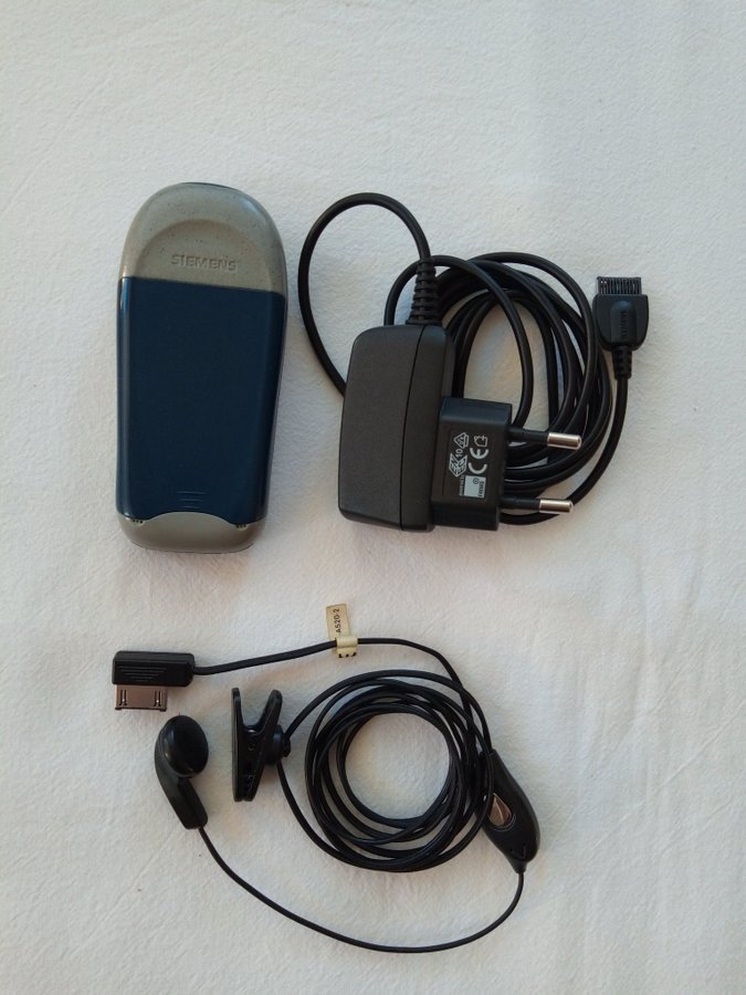 Siemens A55 i originalkartong laddare tillbehör handsfree manualer dumb phone