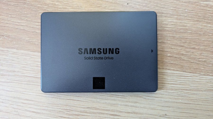 Samsung 860 QVO 1TB SSD