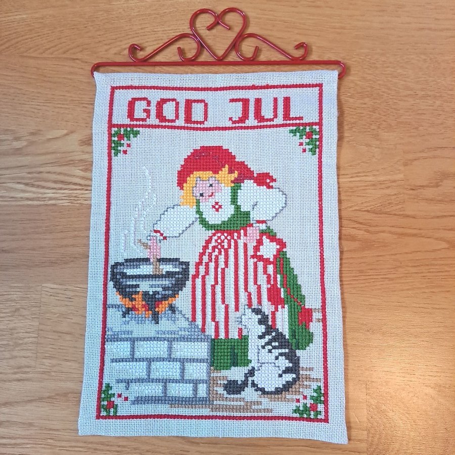 Handbroderad oanvänd julbonad