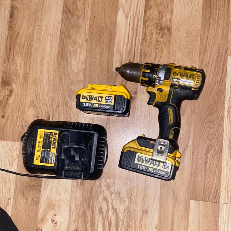 Dewalt 18V XR Li-Ion Borrmaskin