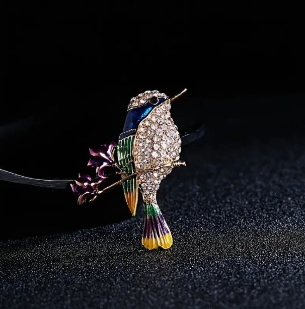 Elegant brosch fågel brooch pin kolibri vilande bird på blomman / buske kvist