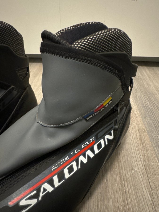 Salomon pjäxor strl 45 1/3 SNS bindning