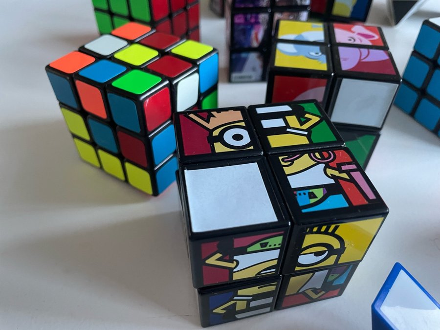 STOR samling Rubiks Cube/Fidget leksaker