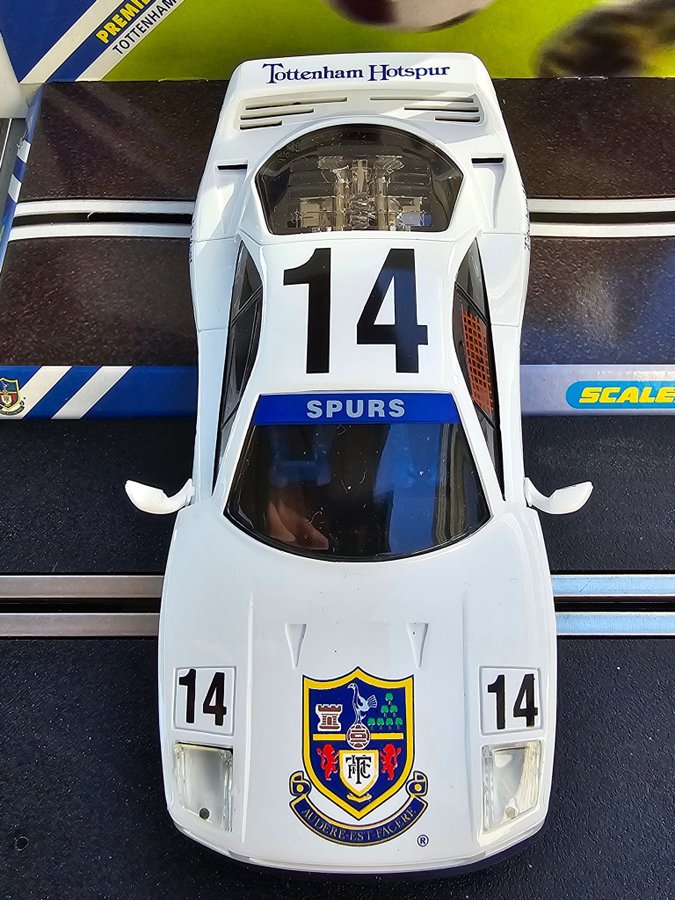 Scalextric Tottenham Hotspurs Ferrari Premier edition