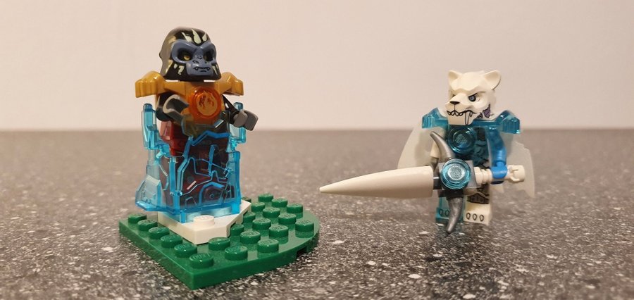 LEGO Legends of Chima 70143 - Sir Fangar's Sabre-Tooth Walker