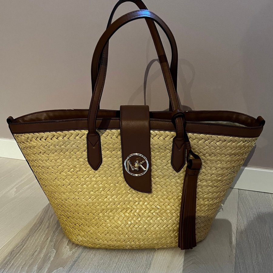 Michael Kors Malibu large straw tote bag