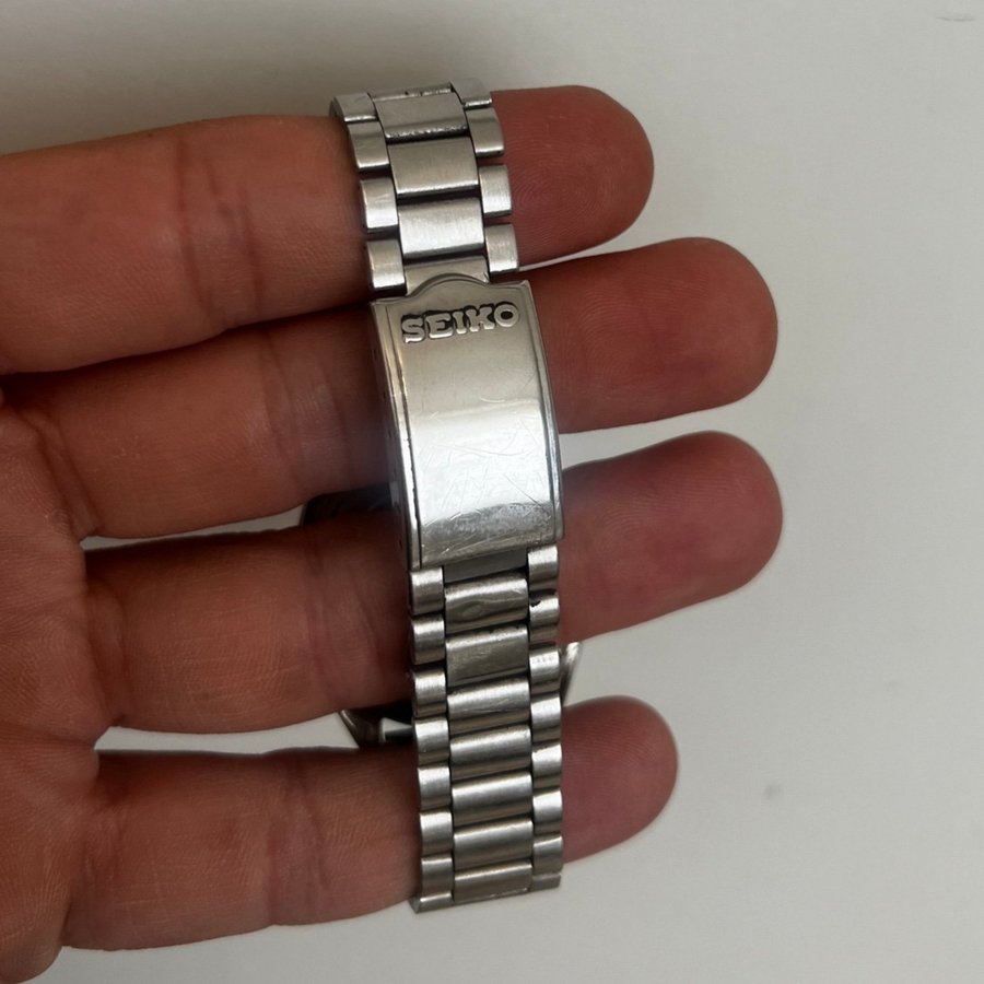 Seiko 5 Automatic Herrarmbandsur ref 7009-7041