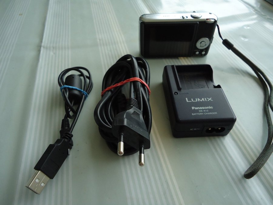 Panasonic Lumix DMC-FX07