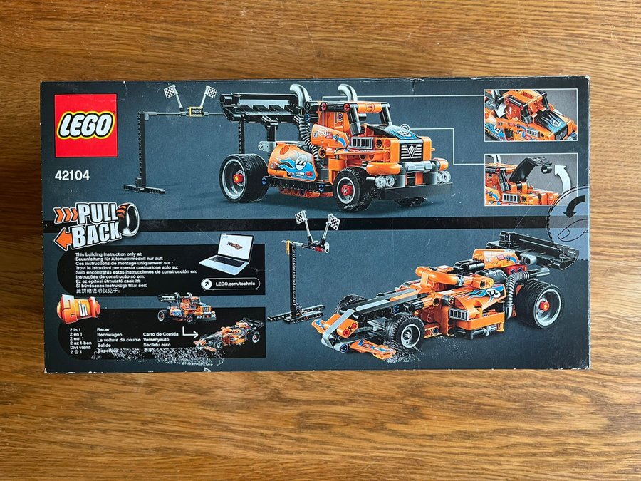 LEGO Technic 42104 Race Truck