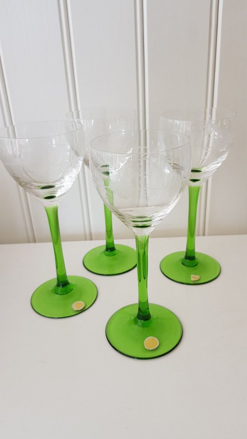 4 st Remmare Vitvinsglas Grön fot Theresienthal Vinranka Vintage Nyskick