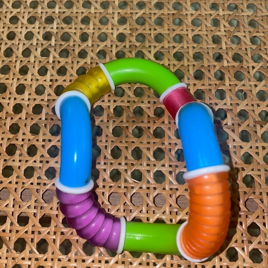 Munchkin Twisty Figure 8