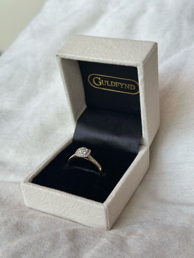 Diamantring 18K Guld