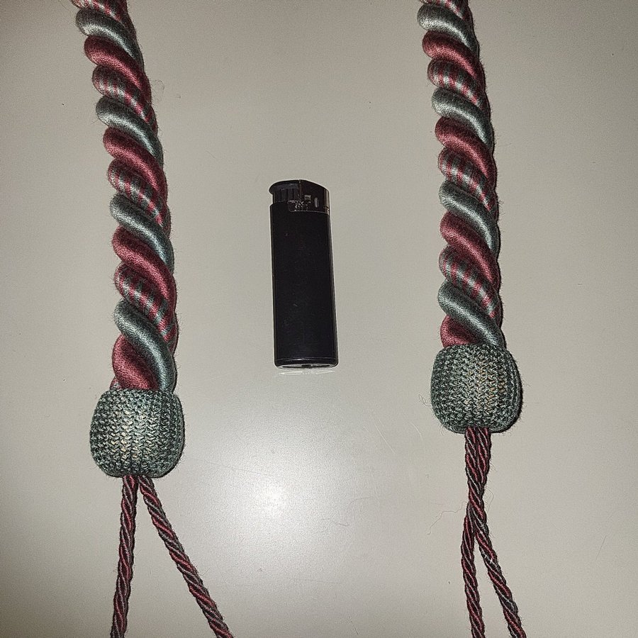 VINTAGE 2 GARDINOMTAG " TASSELS " ROSA GRÖN L