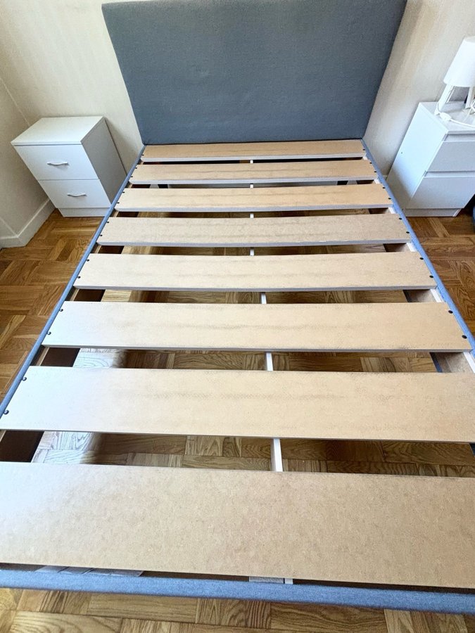 Double Bed Frame 140x200