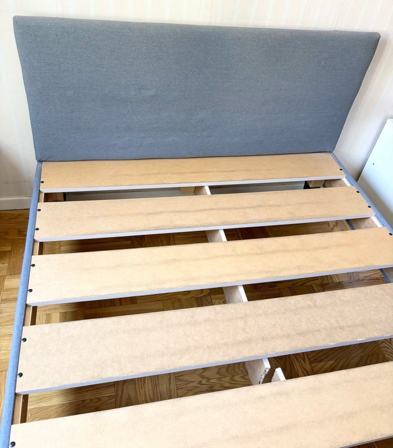 Double Bed Frame 140x200