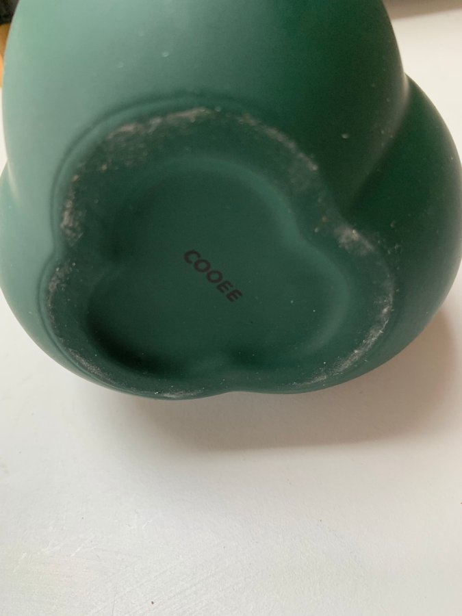 Cooee design Scandinavien Lars Tornöe Norway vas vase Clover grön