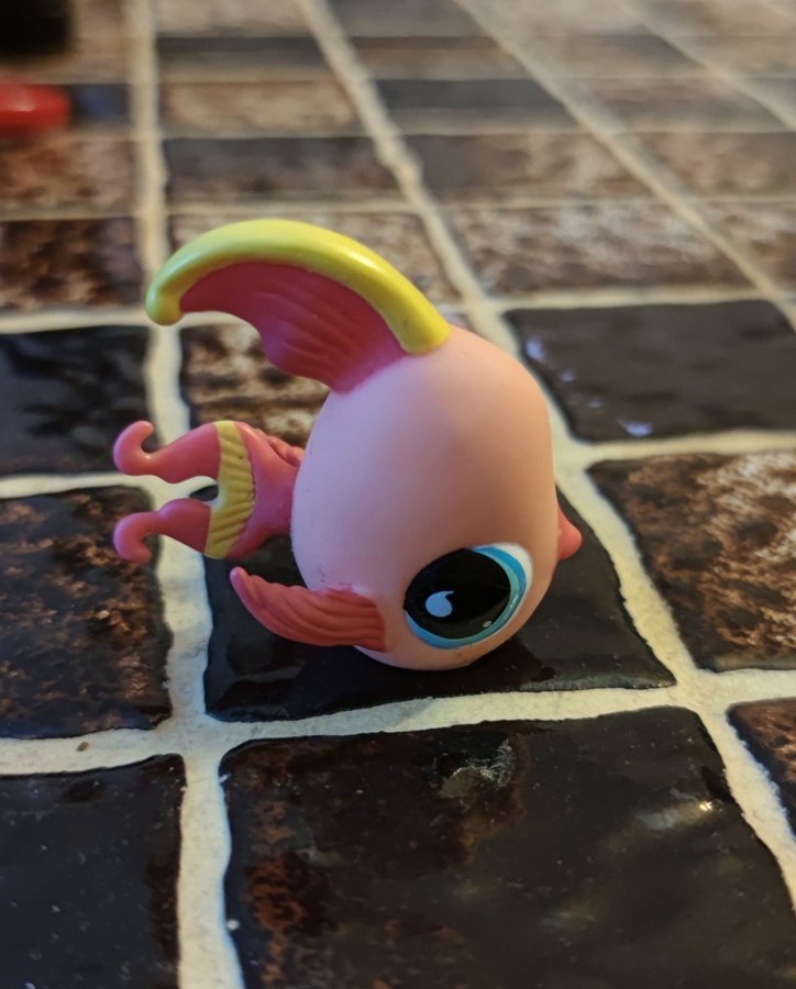 LPS Littlest Pet Shop Rosa Fisk Angelfish 643