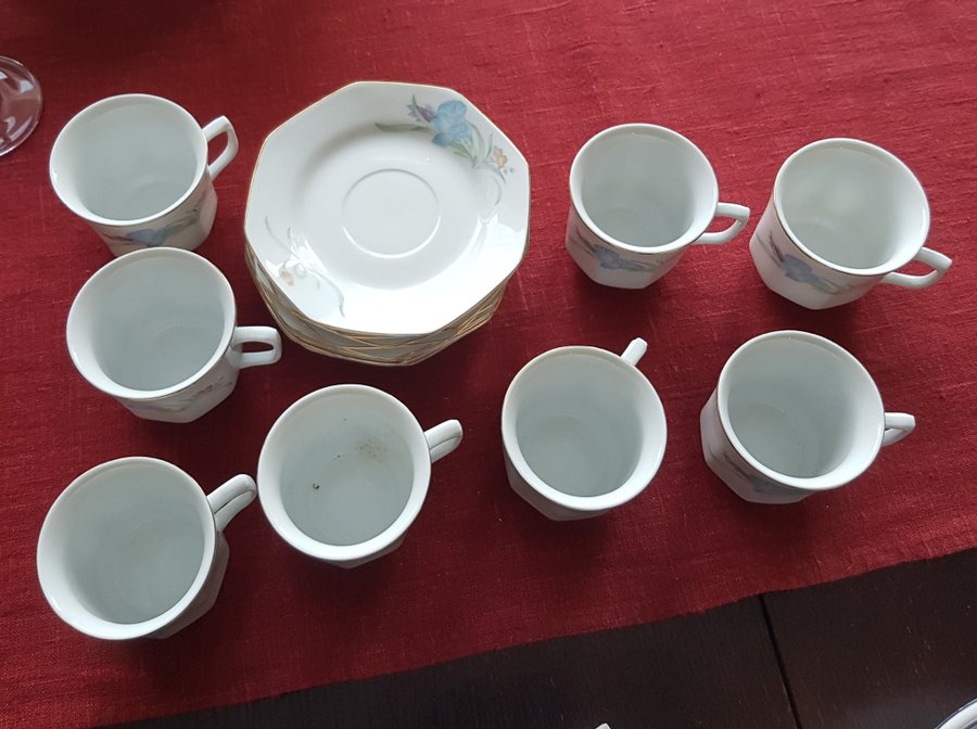 Kaffe/Te Set - 8 Koppar  Fat