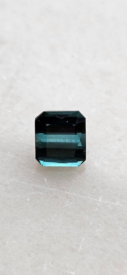 Naturlig Indigo Turmalin 1.79Ct