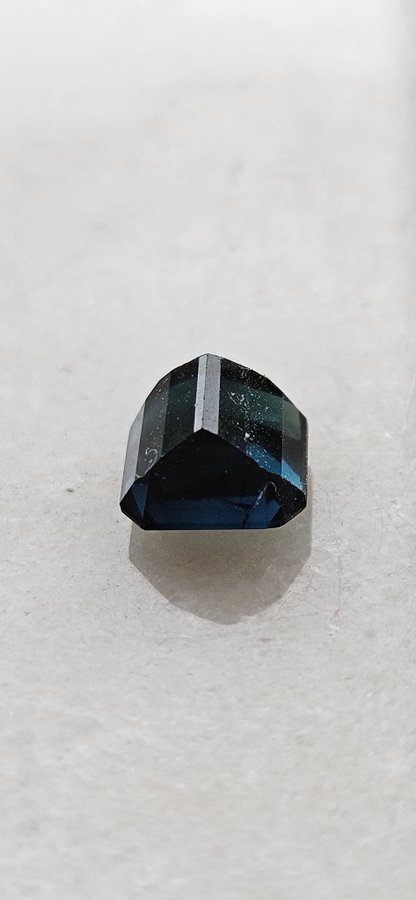 Naturlig Indigo Turmalin 1.79Ct