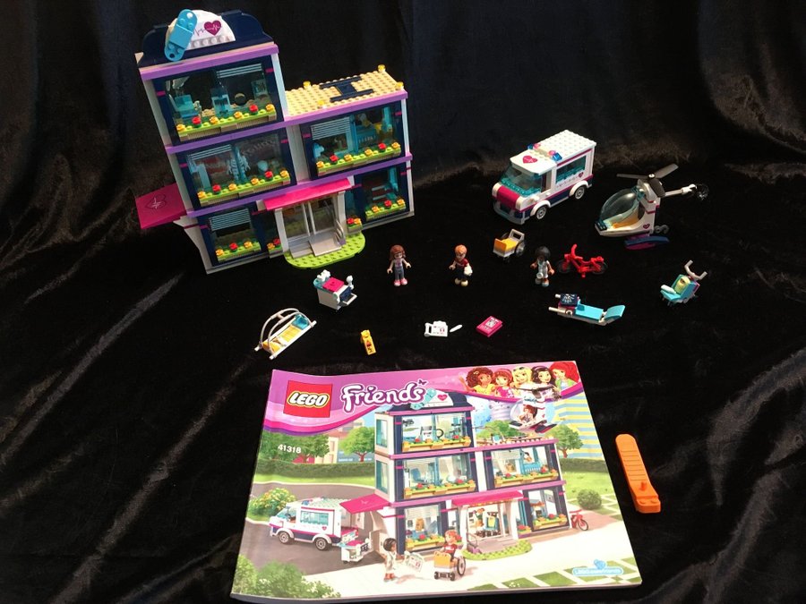 LEGO® Friends | Heartlakes sjukhus | 41318