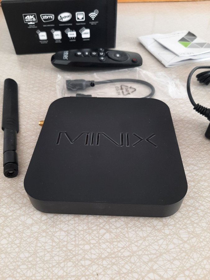 MINIX NEO X8-H Plus - Mediacenter