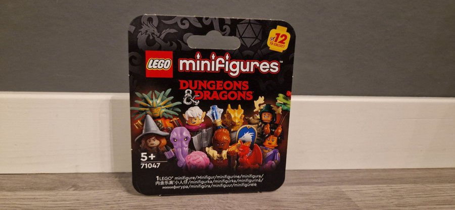 LEGO Dragonborn Paladin, Dungeons  Dragons Minifigurer 71047 col minifig