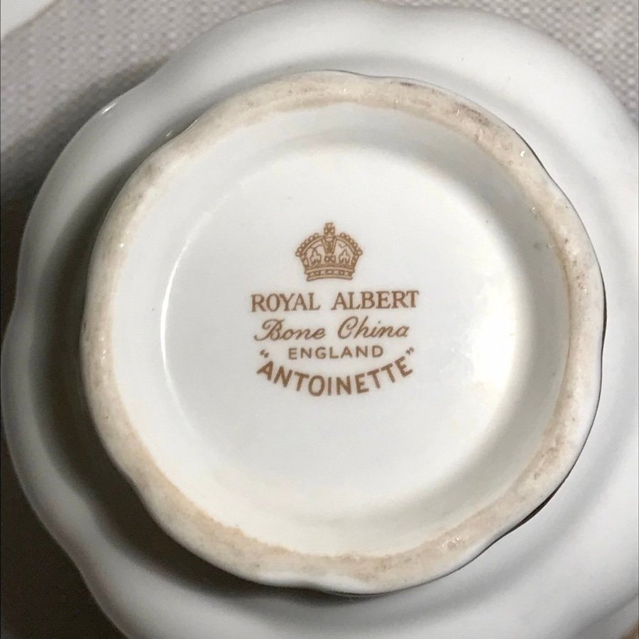 Royal Albert Antoinette Kopp  Fat