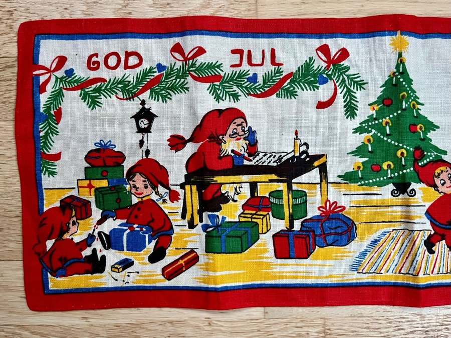 Julbonad eller julduk, May Buhler, 1960-tal, retro, vintage, toppenfint skick!