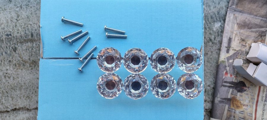 Glas Knoppar Diamantform - 6-Pack med M4 Skruvar Begagnade