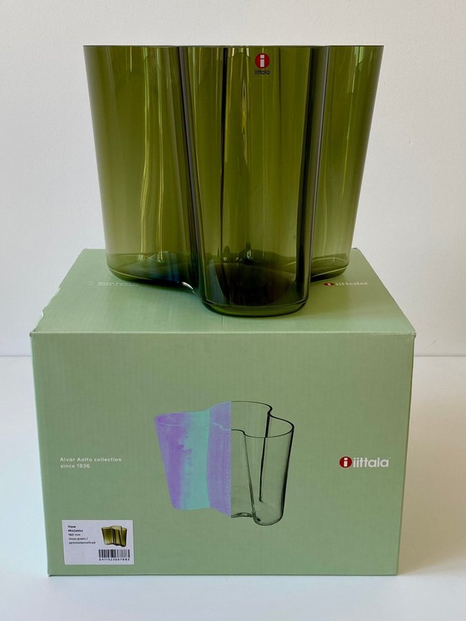 Savoy 16 cm, ”Moss Green” Ny i Kartong - Alvar Aalto för Iittala