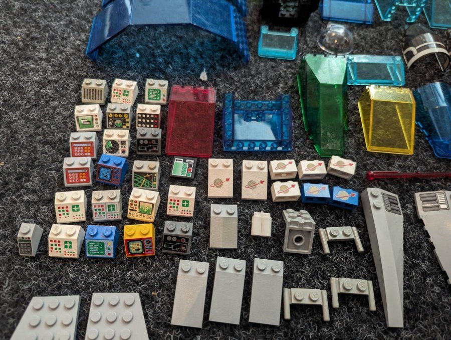 LEGO RYMD 136 delar från 80-tal och framåt