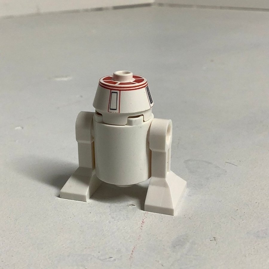 Lego Star Wars SW0373: Astromech Droid, R5-D8 / R5-D4