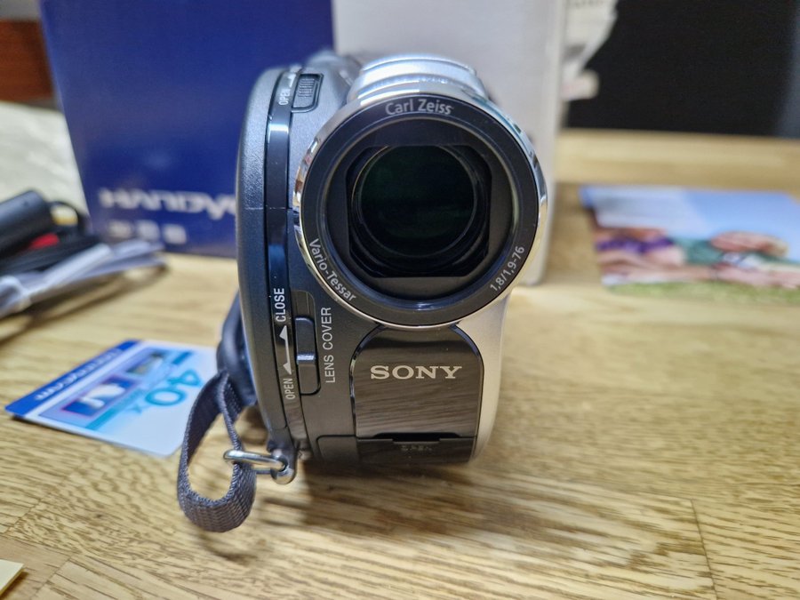 Sony Handycam DCR-DVD106E Videokamera video kamera DVD inspelning camera