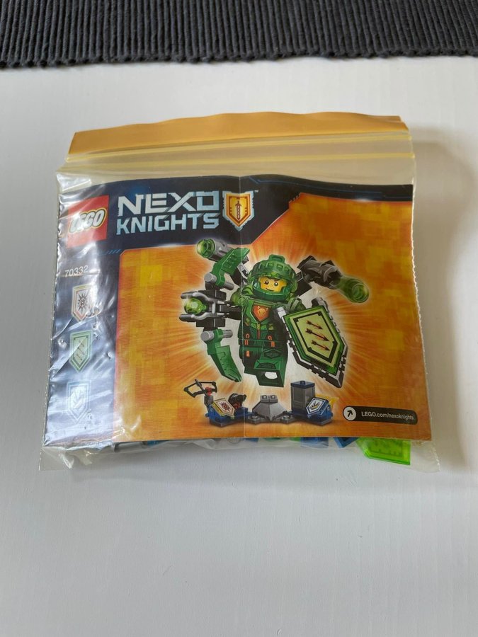 LEGO Nexo Knights 70332