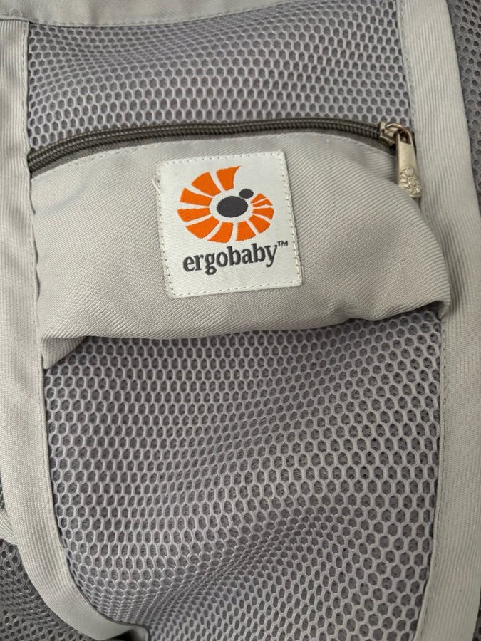 Ergobaby Adapt Coolair Bärsele - Pearl Grey